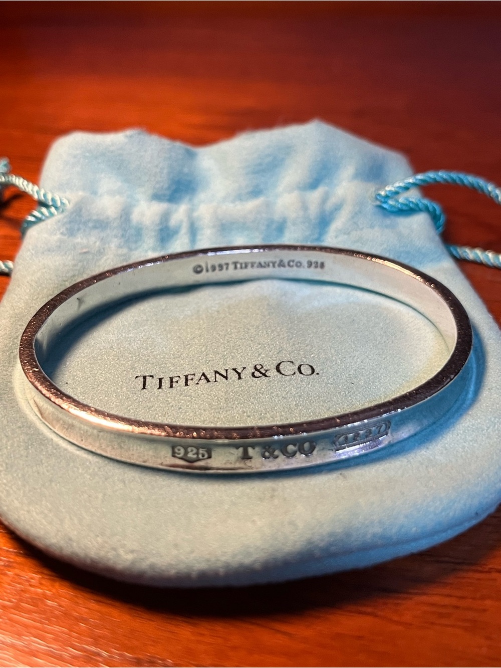 ⭐️Vintage Retired Tiffany & Co. Silver Narrow Oval Bangle